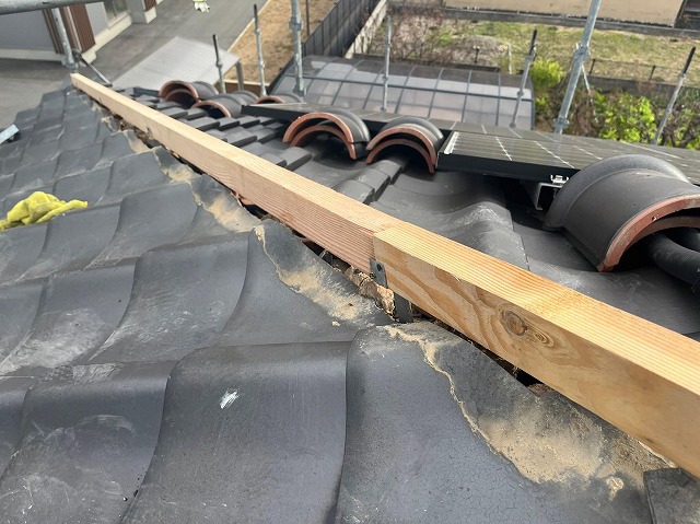 市川三郷町　棟瓦積み直し